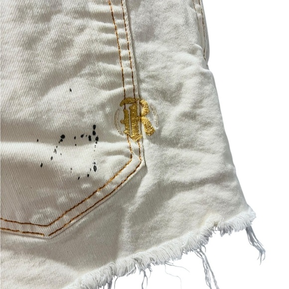Rich & Skinny Off White Distressed Paint Splattered Shorts Size 27 Cheetah USA - Picture 8 of 8